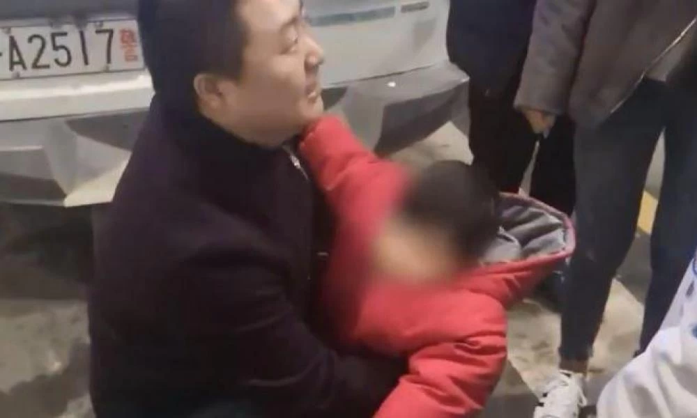 Κίνα: Πούλησε το παιδί του επειδή έμεινε άνεργος εξαιτίας του κορoνοϊού